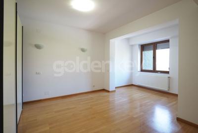 Vila cu 7 camere in complex rezidential - 11