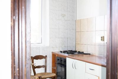 Se vinde impresionanta vila u 10 camere plus teren in centru Ploiești - 15