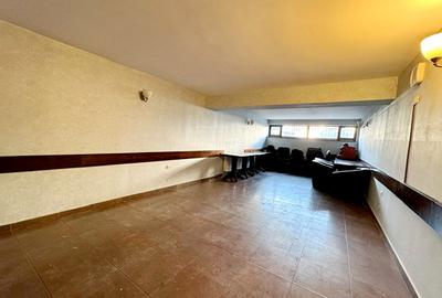 Casa/ Spatiu de Inchiriat - 11