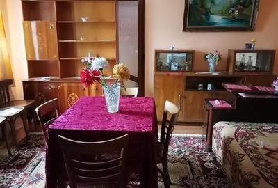 Casa 4 cam zona Bd.Cuza V C.Galati teren 210 mp cu 11 deschidere - 11