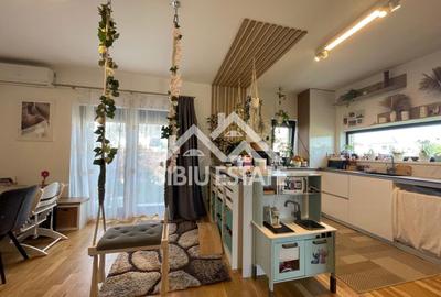 Duplex elegant cu 5 camere, 2 bai, curte in Cristian - 25