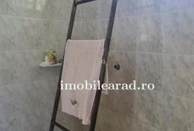 Teren intravilan 10.000mp cu utilitati, imprejmuit, Loc. Sanleani intre case, pr - 20