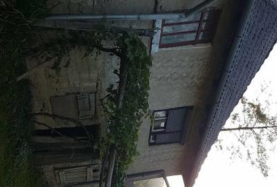 Casă de vânzare într-un loc linisit și retras de agitație - 1