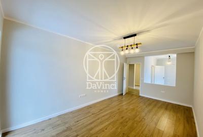 Apartament cu 3 camere decomandat în Exterior Vest