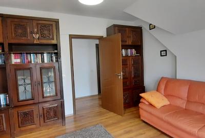 Silistea Snagovului,vila  2012, la cheie,  5 camere+ bucatarie vara, piscina - 24