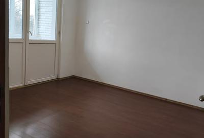 De vanzare apartament cu 2 camere Tiglina II, 2 balcoane - 4