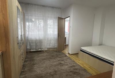 Garsoniera - Iancului - 4 min. METROU - BLOC ANVELOPAT - 32 mp - 1