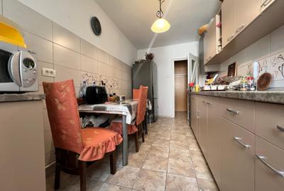 Far  apartament 3 camere decomandat etaj 1 loc parcare - 5