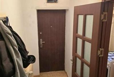 Garsonieră decomandată, mobilată în Sălăjan