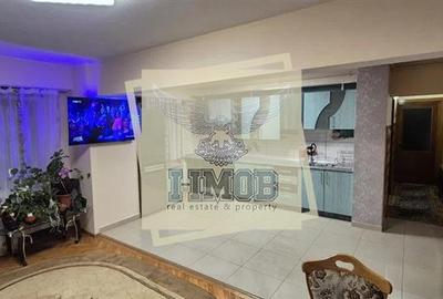 Apartament cu 3 camere decomandat în Valea Aurie