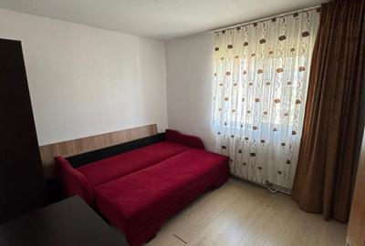 Apartament 2 camere, str. Petru Rares - 7
