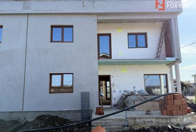 Duplex cu 5 camere de vanzare in localitatea Sacalaz, zona Centrala - 33