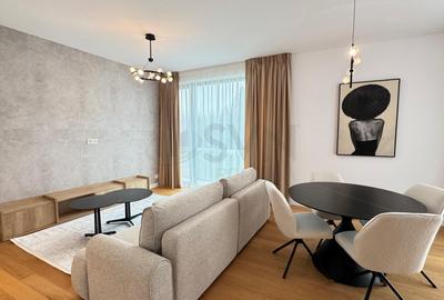 Apartament cu 4 camere decomandat, mobilat în Iancu Nicolae