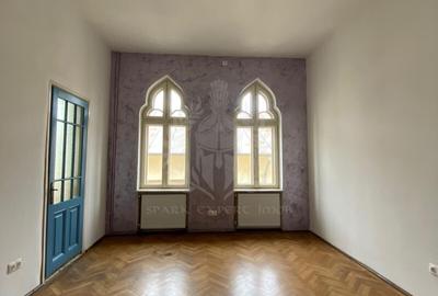 Spațiu Comercial // Birouri, 4 camere, ultracentral, Ploiesti - 2