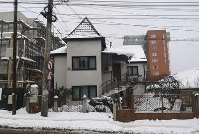 De vânzare – Casă individuală | Str. Meteor | Ideal firmă / clinică / locuință - 1