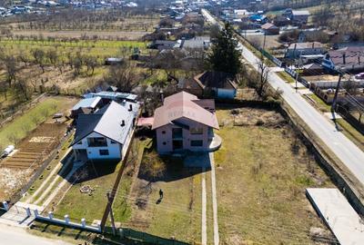 Casă de vânzare P+1 – 245 mp utili, teren 1.240 mp – Băbana,  Argeș - 22