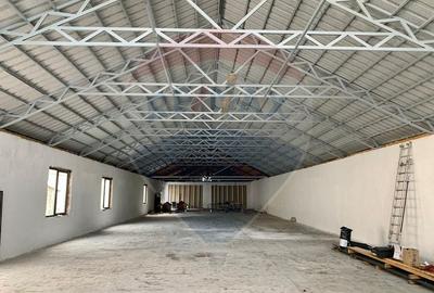 Hala de 2,400mp BD Regele Mihai Baia Mare zona Dedeman 490.000 EURO - 11