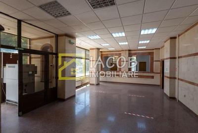Spatiu comercial P+1, Buhusi, central, jud Bacau - 9