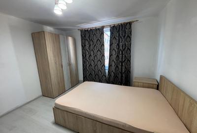 Apartament de vanzare, 2 camere, 50 mp, etaj 3, zona Independentei - 7