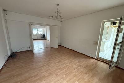 Apartament de vanzare 4 camere Victoriei ultracentral - 2