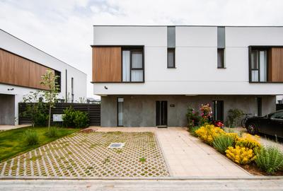 Vila 4 camere curte Corbeanca, Complex rezidential inchis cu piscina proprie - 1