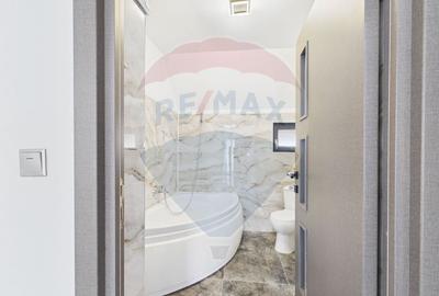 Casă / Vilă cu 5 camere de vânzare - 37