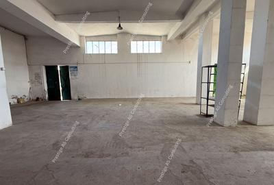 Hala 300 mp | Birouri + Vestiar | Acces auto | 3 intrari | Zona Lipovei - 19