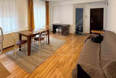Apartament cu 2 camere semidecomandat, mobilat în Zorilor