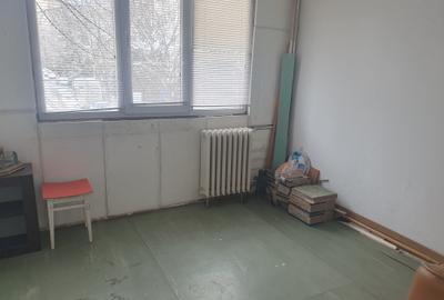 Drumul Taberei, Valea Ialomitei, vanzare 3 camere, 1/4, decomandat 113.700 € - 18