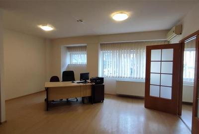 Spatiu birou de inchiriat - zona ultracentrala - 1