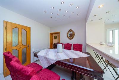 Vanzare apartament 3 camere in Vila pe Drumul de Poiana - 20