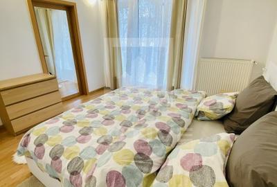 Vila Cu curte proprie || strada privata - 14