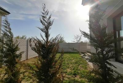 Casa- soseaua Bucuresti - Magurele -Carrefour(fosta Cora)- 195000E-  tva inclus - 3