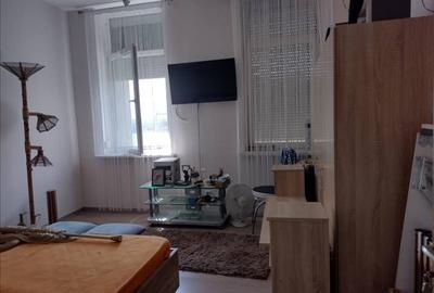 PIATA OVIDIU  2 CAMERE  VEDERE LA MARE LIBER  72 MP. PRET 155.000 EUR - 3