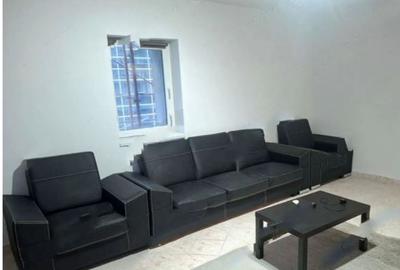 Garsonieră decomandată, mobilată în Unirii