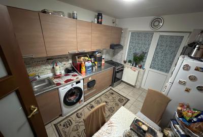 Berceni-Frumusani-Apartament de 3 camere cu centrala termica - 19