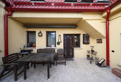 Casă deosebită de vânzare în centrul Brașovului - 3