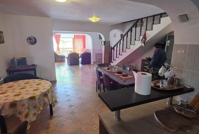 Vila duplex de vanzare cu 4 camere in Azuga - 10