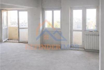 Penthouse Unirii – Rond Alba Iulia  Vedere panoramică 67 mp  3 balcoane - 4