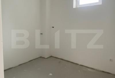 Casa pe calcan cu priveliste deschisa si compartimentare deosebita. - 6