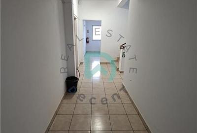 Imobil de închiriat – 18 camere | Ideal pentru muncitori, pensiune sau acti - 25