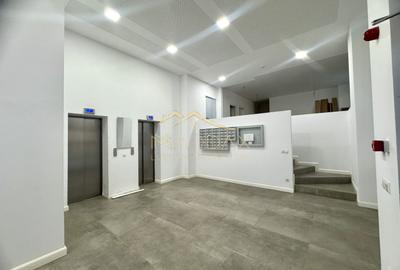 Spatiu de birouri *3 camere* / Cladire Istorica stil Brancovenesc / Universitate - 29