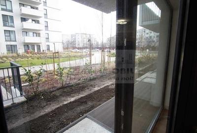 Birou, de 41 mp, în Baza 3