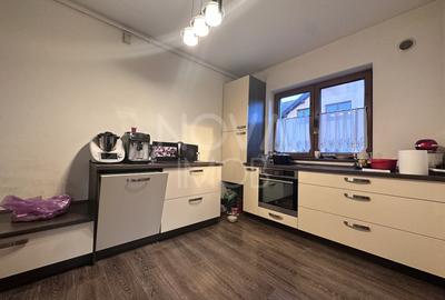 Apartament 3 camere, 2 bai, etajul 2 - Cart. Arhitectilor - 6