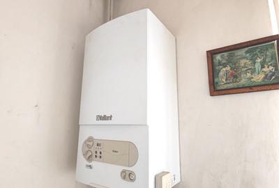 Apartament 3 camere decomandat structură mare - 7