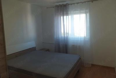 2 camere Titan - Costin Georgian - 5