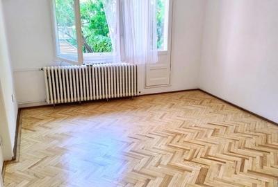 Parter si demisol cu grădină proprie in vila in Domenii – Str. Zorileanu - 5