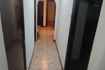 Apartament cu 3 camere decomandat, mobilat în Sebastian