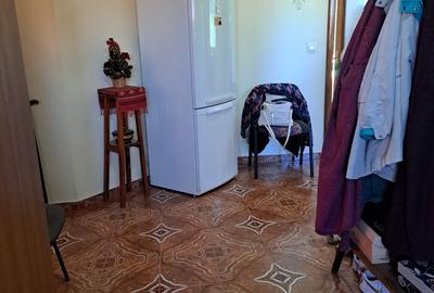 Casa-Vila ultrafinisata in regim D+P+E cu toate utilitatile cu 900 mp,teren - 7