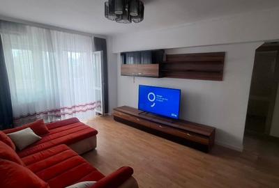 Apartament cu 3 camere semidecomandat, mobilat în Baba Novac